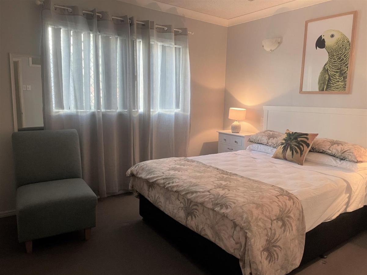 Villa Venezia Apt 3 - Spacious Hervey Bay Beachfront Apartment Extérieur photo