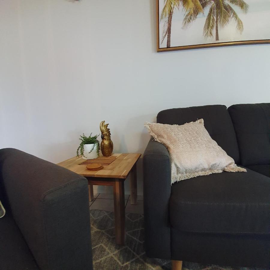 Villa Venezia Apt 3 - Spacious Hervey Bay Beachfront Apartment Extérieur photo