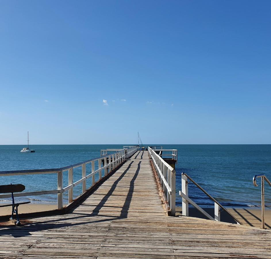 Villa Venezia Apt 3 - Spacious Hervey Bay Beachfront Apartment Extérieur photo