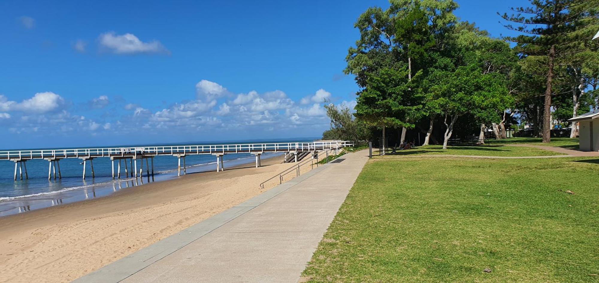 Villa Venezia Apt 3 - Spacious Hervey Bay Beachfront Apartment Extérieur photo